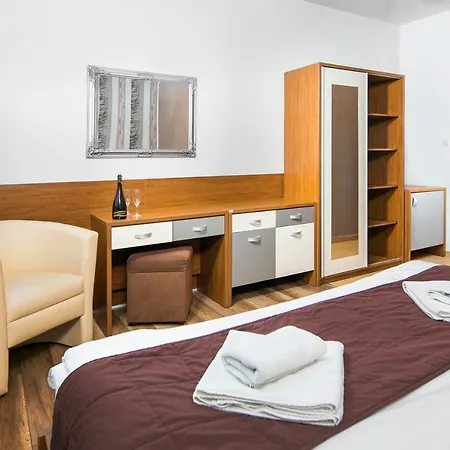 Vendégház Alzbeta Resort - Aqua & Wellness 4*